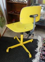 KEVI SCANDINAVIAN OFFICE CHAIR