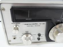 REALISTIC SHORTWAVE RECEIVER & SPEAKER