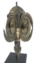 AFRICAN SCHOOL WOOD MASK