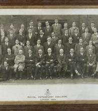 1925 PHOTOGRAPH & DIPLOMA