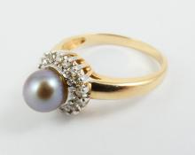 PEARL & DIAMOND RING