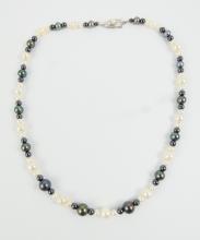 PEARL & BEAD NECKLACE
