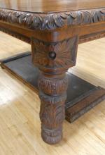 ANTIQUE OAK DINING TABLE