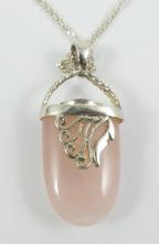 PENDANT NECKLACE