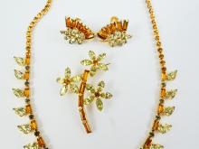 MID-20TH CENTURY FASHION DEMI-PARURE