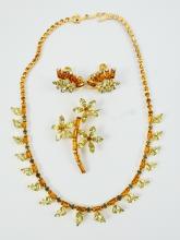 MID-20TH CENTURY FASHION DEMI-PARURE