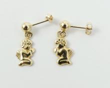 PAIR GOLD EARRINGS