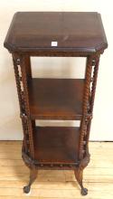 VICTORIAN MAHOGANY PLANT STAND