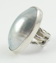 HANDCRAFTED SILVER RING