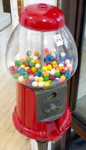 PEDESTAL GUMBALL MACHINE