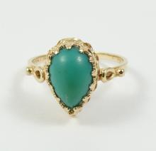 VINTAGE GOLD RING