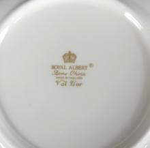 ROYAL ALBERT DINNER SERVICE