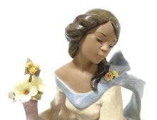 IMPRESSIVE LLADRO PRIVILEGE FIGURINE