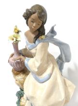 IMPRESSIVE LLADRO PRIVILEGE FIGURINE