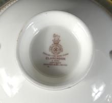 ROYAL DOULTON DINNER SERVICE