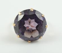 LADIES' AMETHYST RING