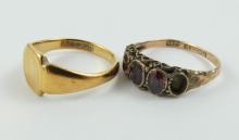 2 ANTIQUE GOLD RINGS