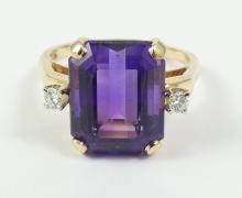 ELEGANT AMETHYST RING