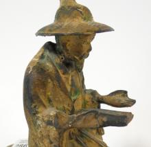 ANTIQUE CHINESE BRONZE SCULPTURE