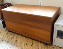 CEDAR CHEST