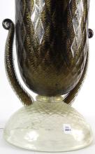 IMPRESSIVE MURANO GLASS VASE