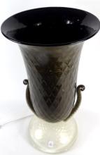 IMPRESSIVE MURANO GLASS VASE