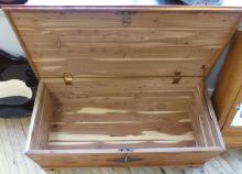 VINTAGE CEDAR CHEST