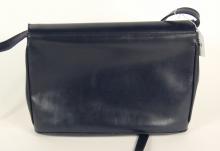 LADIES' BLUE LEATHER PURSE