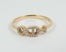 DAINTY DIAMOND RING