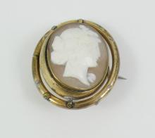 ANTIQUE CAMEO BROOCH