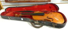 ANTIQUE VIOLIN