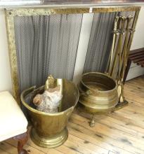 BRASS FIREPLACE ACCESSORIES