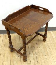 OAK LOW TABLE