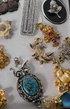 FASHION PENDANTS