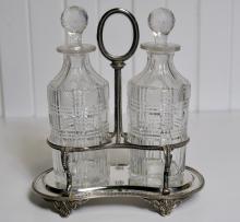 DECANTER SET