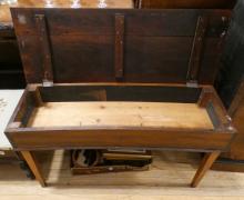 ROSEWOOD PIANO BENCH