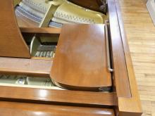 YAMAHA BABY GRAND PIANO