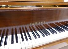 YAMAHA BABY GRAND PIANO