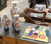 THREE JAPANESE VASES AND WALL TILE