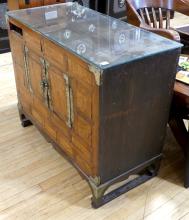 ANTIQUE CHINESE ROSEWOOD CABINET