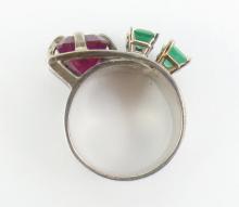 DESIGNER GEMSTONE RING