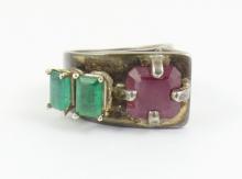 DESIGNER GEMSTONE RING