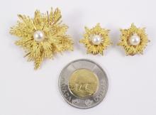 GOLD BROOCH & CLIP EARRINGS