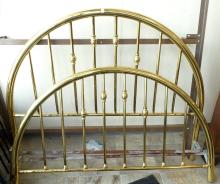 BRASS QUEEN-SIZE BED