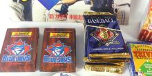 VINTAGE BASEBALL COLLECTIBLES