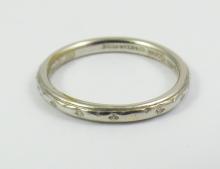WHITE GOLD BAND