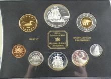 CANADIAN MINT SET