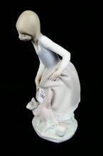 LLADRO FIGURINE