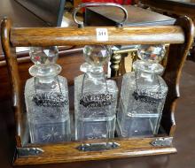 OAK TANTALUS STAND
