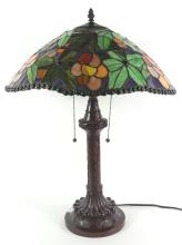 TIFFANY STYLE TABLE LAMP